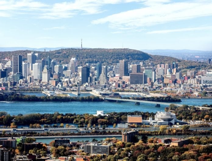 ©Photo Hélico Inc - Tourisme Montréal (Groupe CNW/Palais des congrès de Montréal)