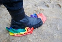 Les personnes LGBTQ+ trois fois plus exposées à la violence au Canada
