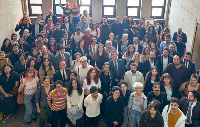 Liberation-conditionnelle-en-Turquie-du-militant-LGBT-Enes-Hocaogullari-apres-une-mobilisation-internationale-stop-homophobie