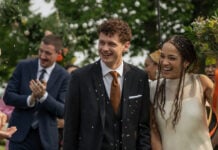 Ils vécurent heureux : Une série qui pulvérise les clichés de la comédie romantique!