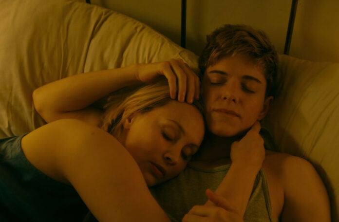 Wayward_n_S1_E1_00_35_54_17_R