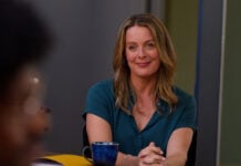 Le retour d’Anna Brodeur, saison 2 : Une série déjantée où corosif et tendre font bon ménage!