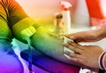 De plus en plus d’hommes gais et bisexuels donnent du sang en Angleterre