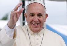 L’autobiographie du pape François censurée dans sa version russe pour faire disparaître les passages LGBTQ+